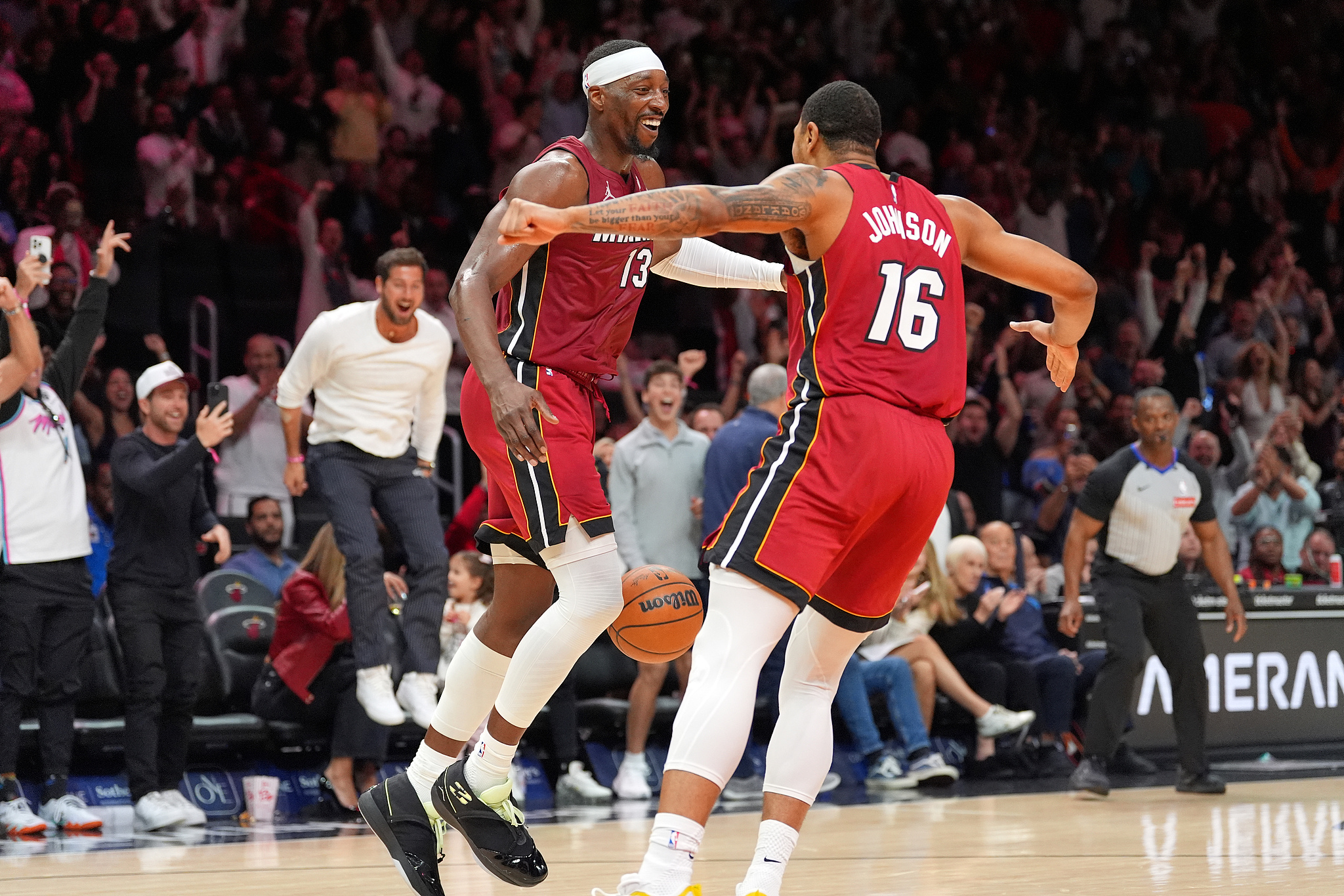 亚博-阿德巴约单场83分位列历史第二 一战刷新多项纪录