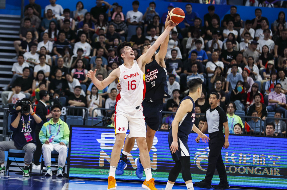 亚博体育-未来危机！曝郭士强询问遍旅外球员 仅余嘉豪1人驰援男篮